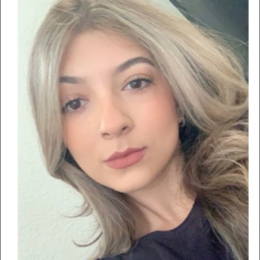 Meet your Posher, Tania